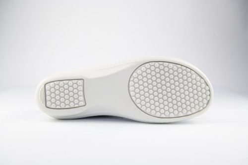 Varrott talpú félcipő (844)