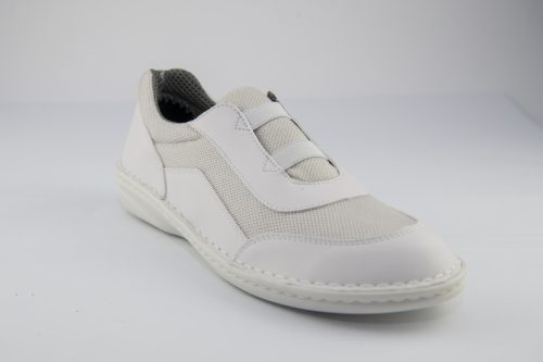 Varrott talpú félcipő (844)