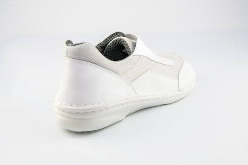 Varrott talpú félcipő (844)