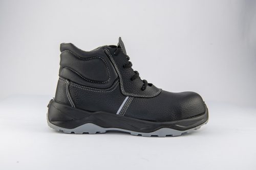 Unisex bakancs 931B